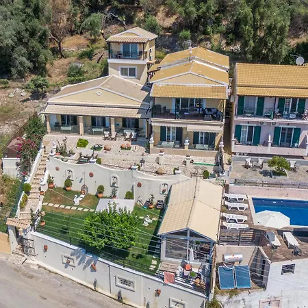 בית נופש Angela