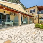Angela Casa de Férias